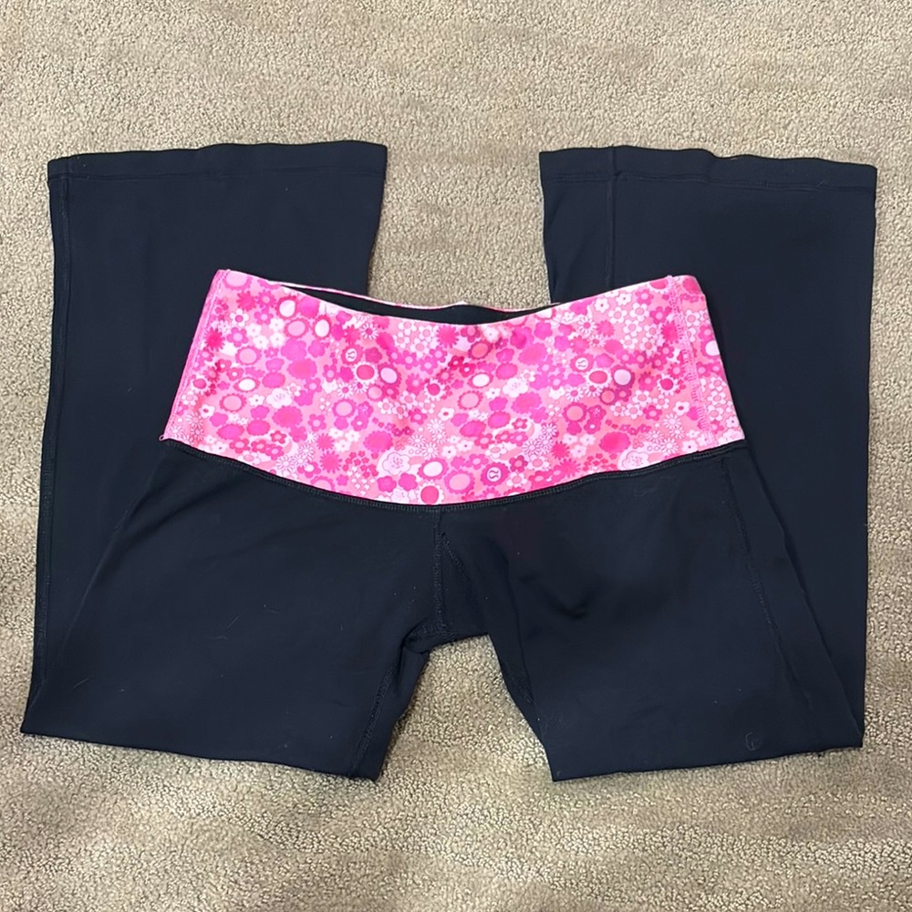 Black Leggings with Pink Floral Waistband reversible capris
